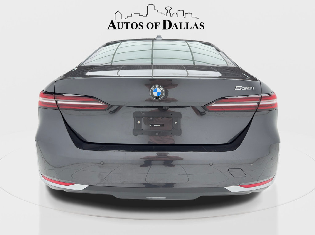 Used 2024 BMW 530i w/ Premium Package RWD image 12