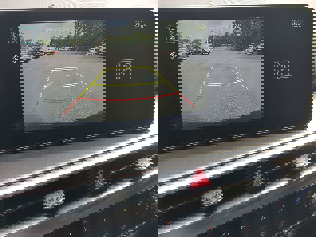 New 2026 Kia Sorento LX image 17