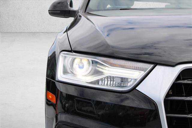 Used 2018 Audi Q3 2.0T Premium AWD/4WD image 3
