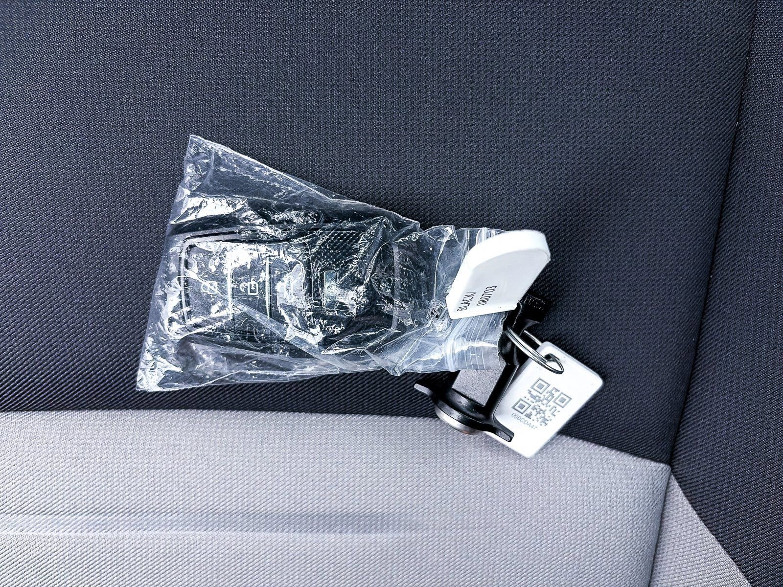 Used 2024 Toyota Tacoma TRD Off-Road w/ TRD Off Road Upgrade Package image 32