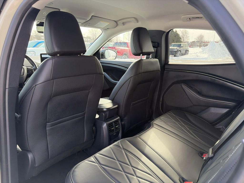Used 2025 Ford Mustang Mach-E Select image 29