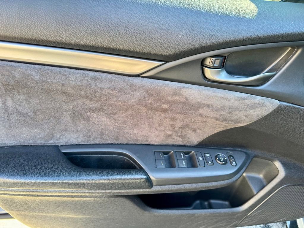 Used 2020 Honda Civic Sport image 17