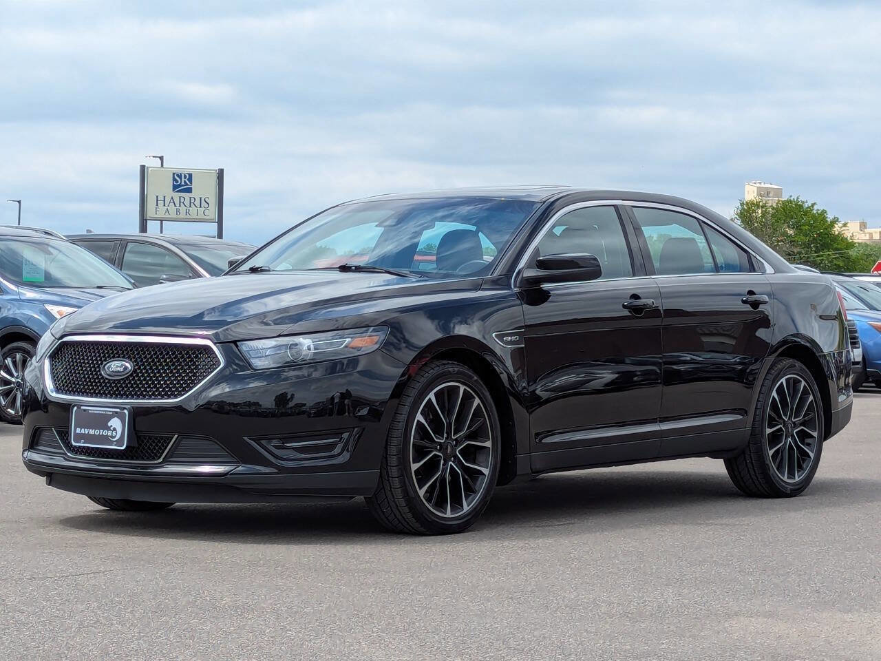 Used 2019 Ford Taurus SHO w/ Driver Assist Package AWD/4WD image 8