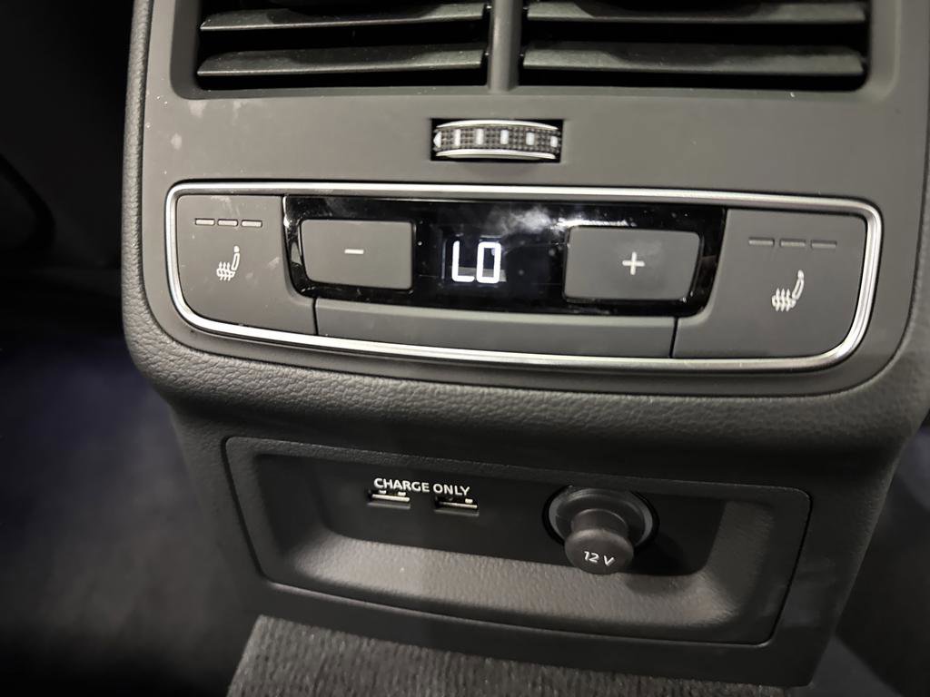 Used 2025 Audi RS 5 Sportback w/ Black Optic Carbon Package image 32