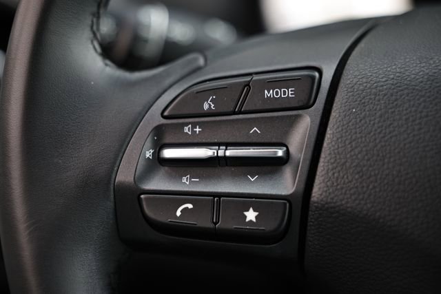 Used 2023 Hyundai Kona Limited image 34