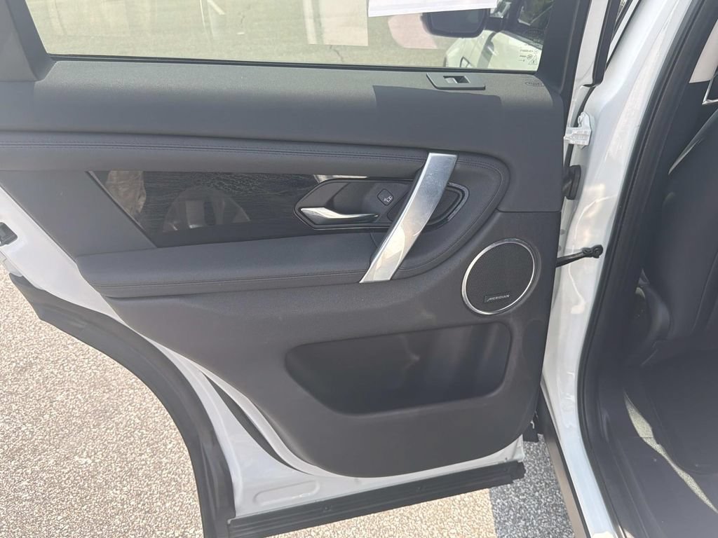 Used 2021 Land Rover Discovery Sport S AWD/4WD image 21