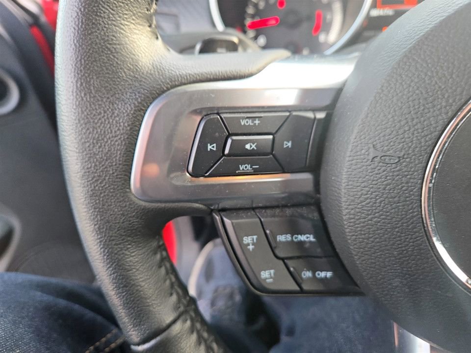 Used 2020 Ford Mustang EcoBoost image 18