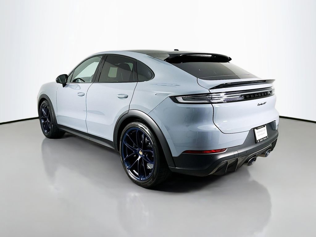 Used 2024 Porsche Cayenne Turbo GT image 3