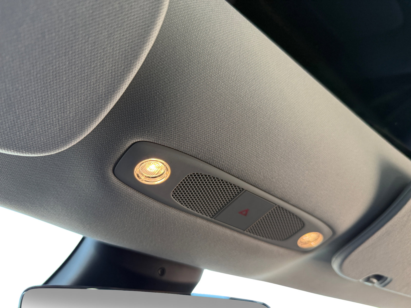 Used 2018 Tesla Model 3 Long Range image 12