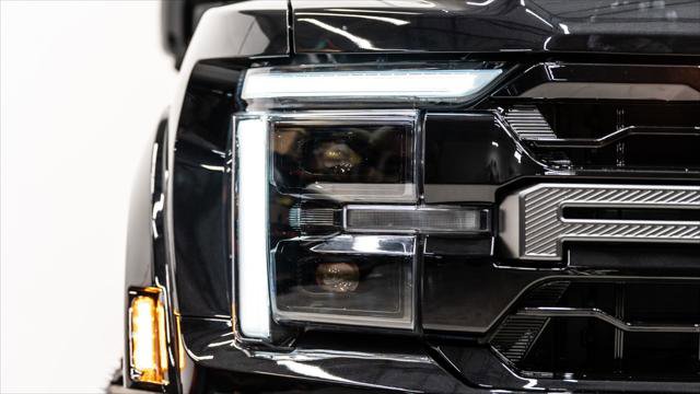 Used 2025 Ford F150 Lariat w/ Equipment Group 502A High image 21