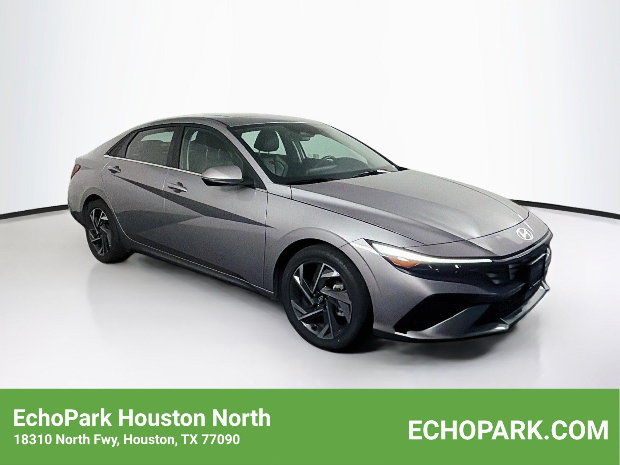 Used 2025 Hyundai Elantra Limited FWD image 1