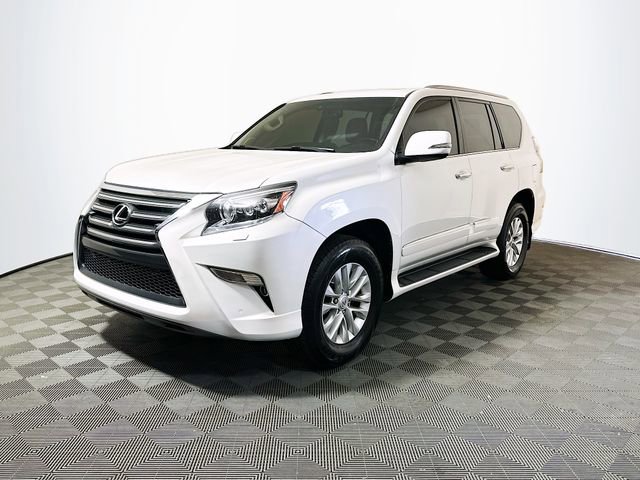 Used 2015 Lexus GX 460 w/ Premium Package AWD/4WD image 4