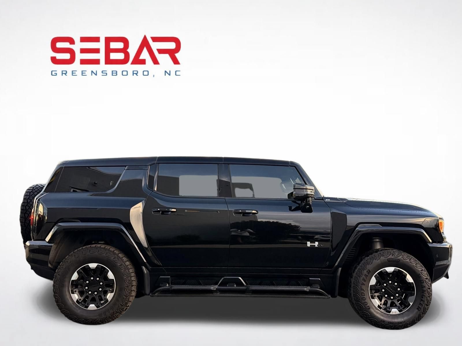 Used 2024 GMC Hummer EV 2X w/ Extreme Off-Road Package AWD/4WD image 14