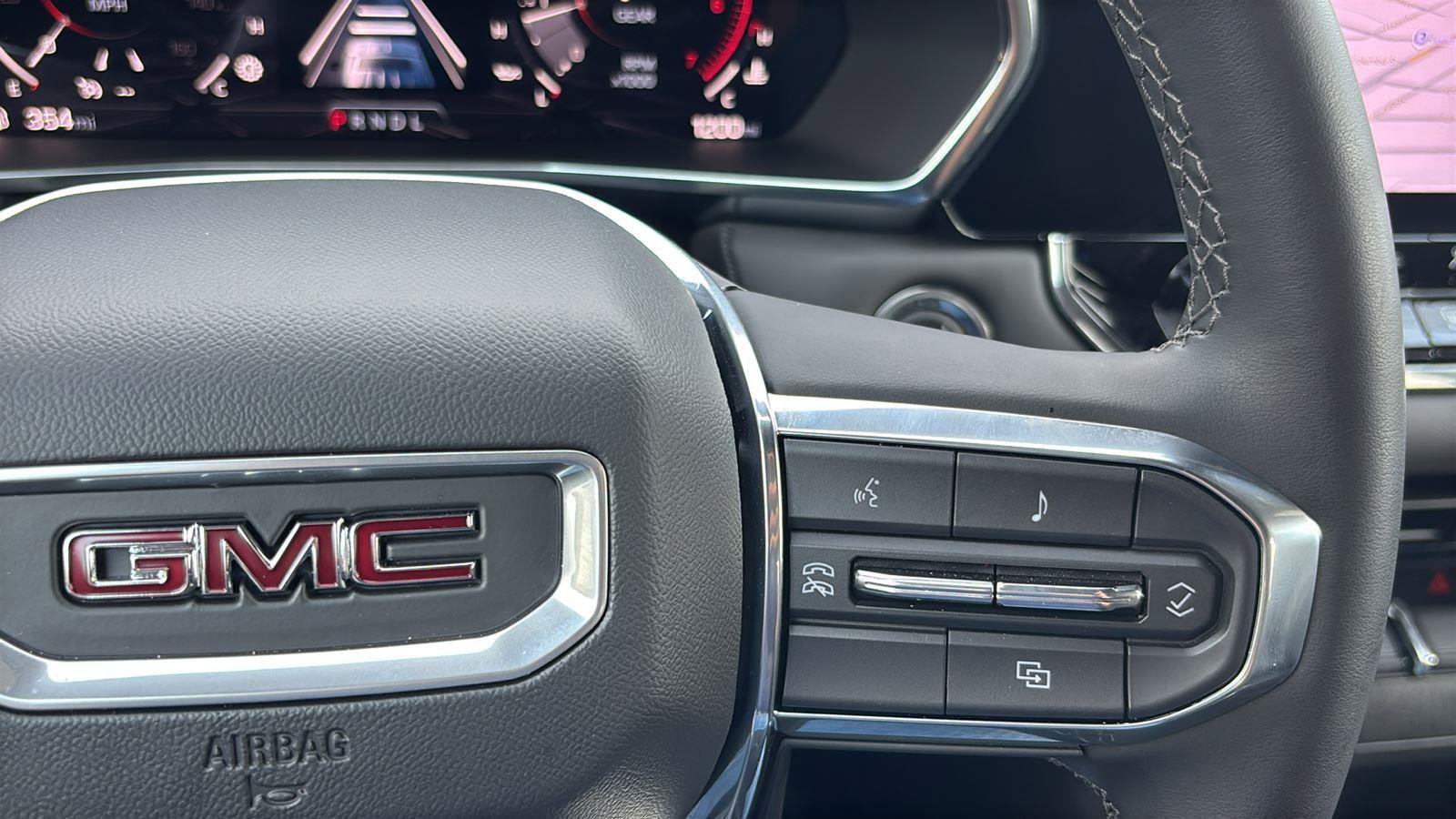 Certified 2025 GMC Canyon Elevation w/ Convenience Package RWD image 29