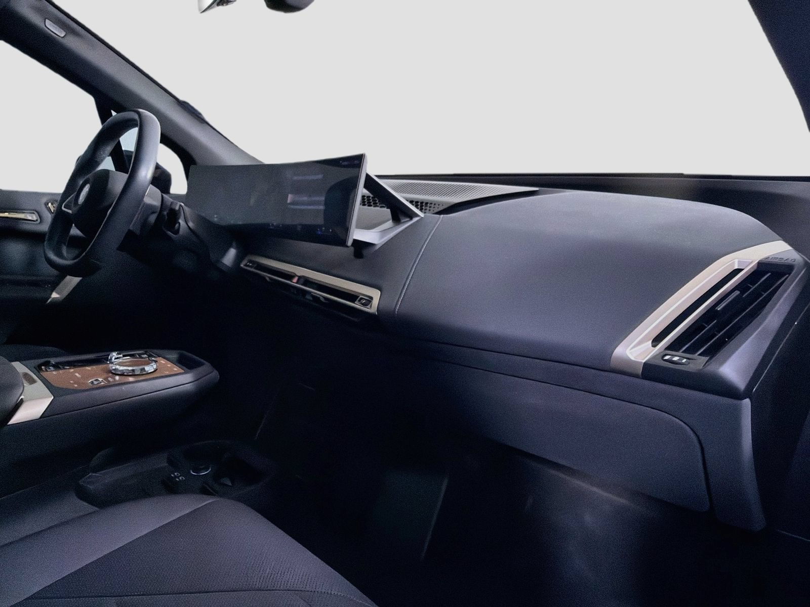 Certified 2023 BMW iX M60 w/ Executive Package AWD/4WD image 31