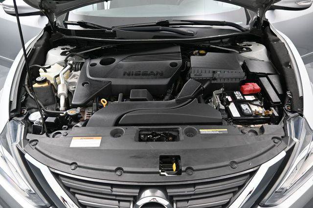 Used 2016 Nissan Altima 2.5 SV w/ Convenience Package FWD image 36