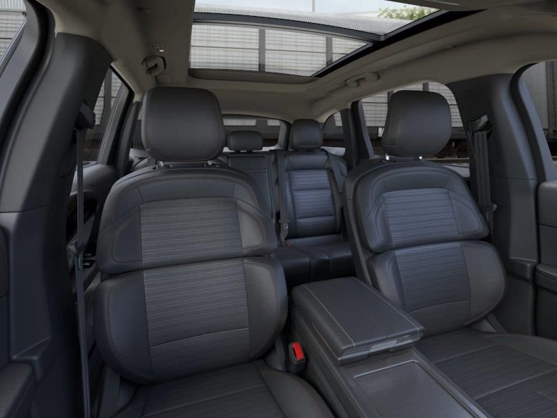 New 2026 Lincoln Nautilus Reserve AWD/4WD image 10