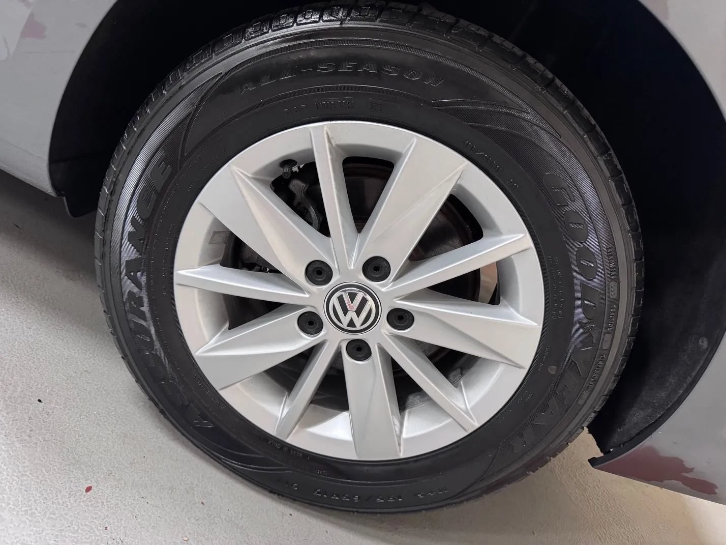 Used 2016 Volkswagen Golf S FWD image 9