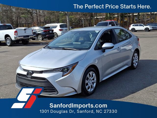 Used 2025 Toyota Corolla LE