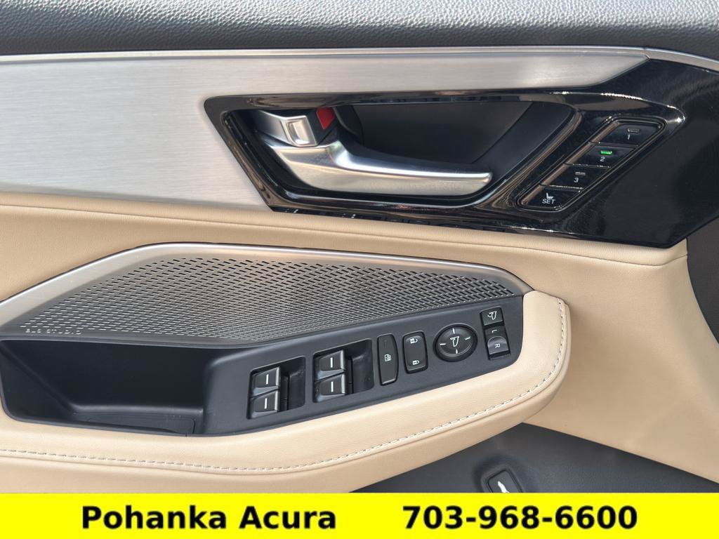 Certified 2023 Acura MDX SH-AWD w/ Technology Package image 23