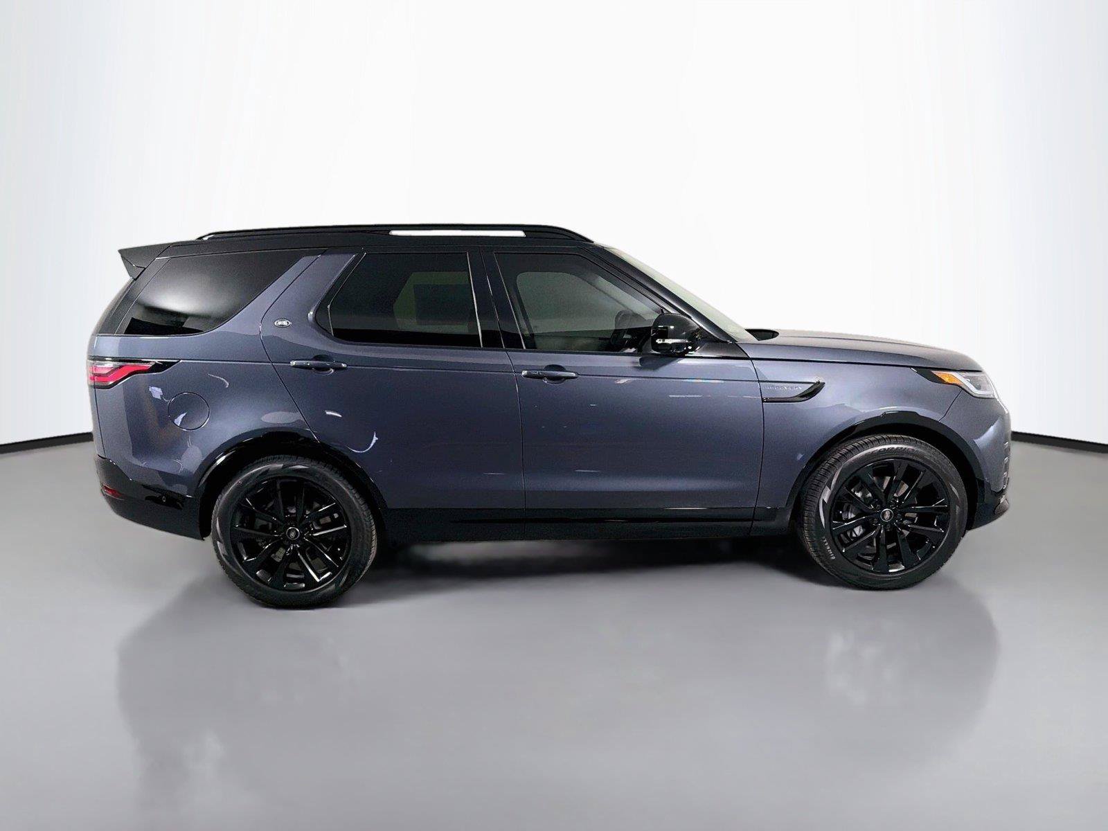 New 2026 Land Rover Discovery Dynamic SE AWD/4WD image 4