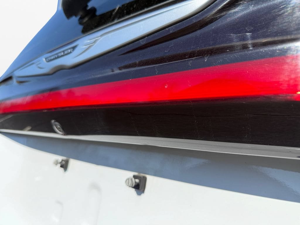 Certified 2023 Chrysler Pacifica Limited FWD image 17