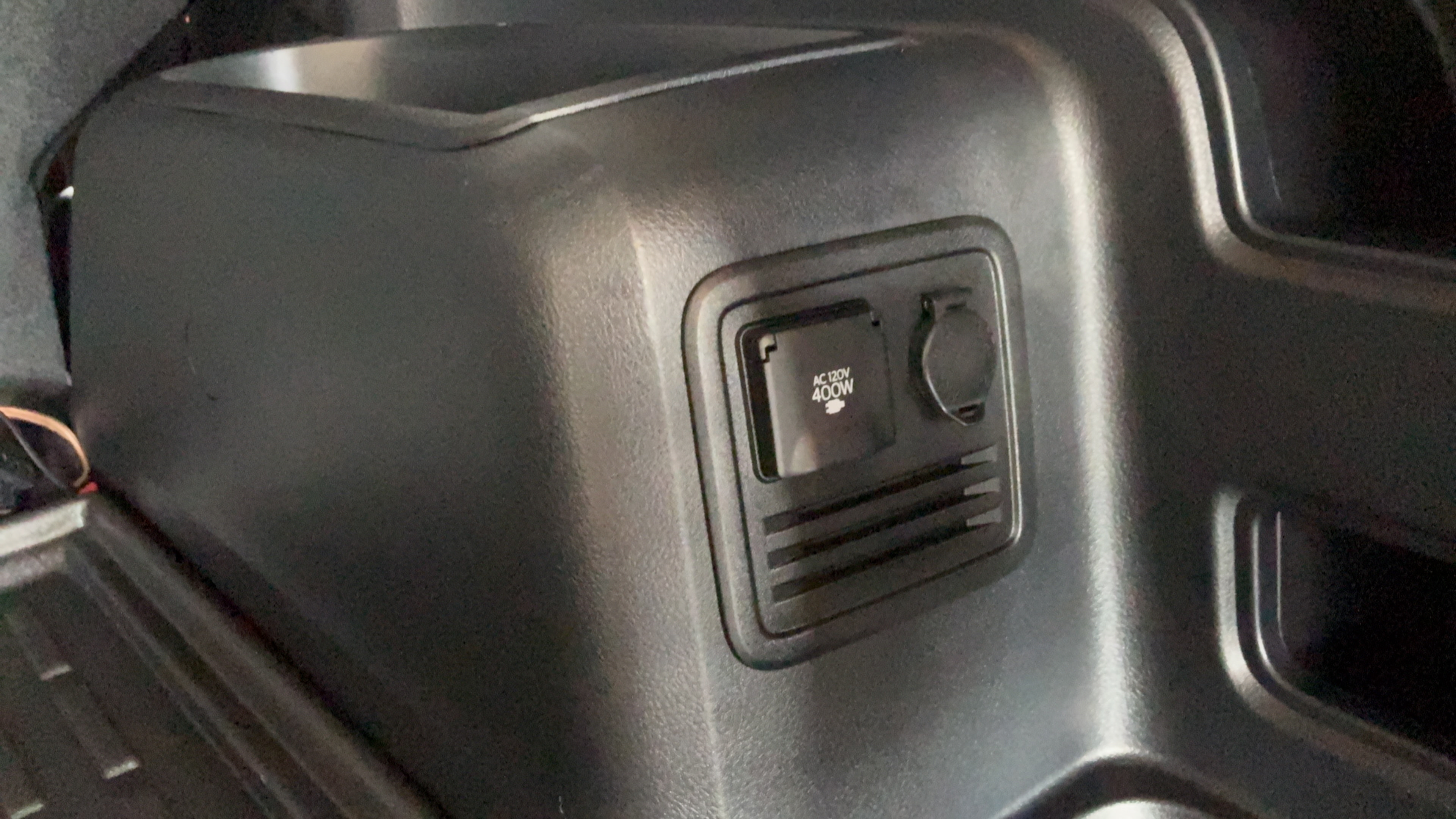 Certified 2024 Toyota 4Runner SR5 RWD image 31