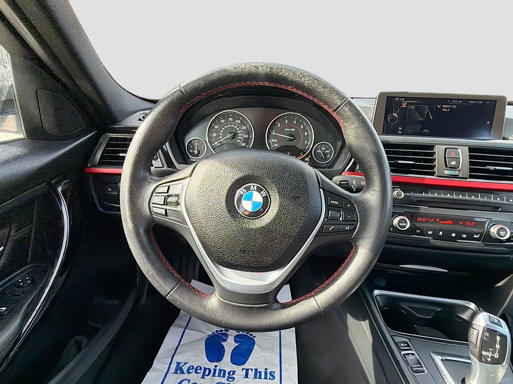 Used 2015 BMW 328i xDrive Sedan AWD/4WD image 11