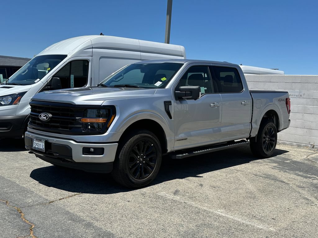 Certified 2025 Ford F150 XLT w/ Equipment Group 302A MID AWD/4WD image 35