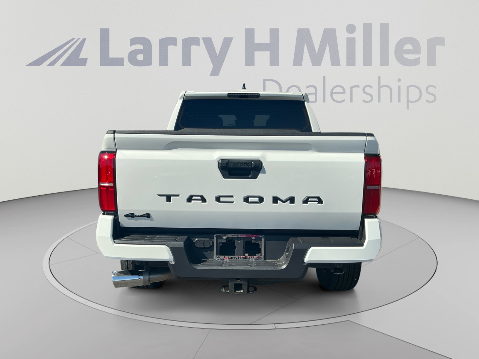 Used 2026 Toyota Tacoma TRD Sport AWD/4WD image 4