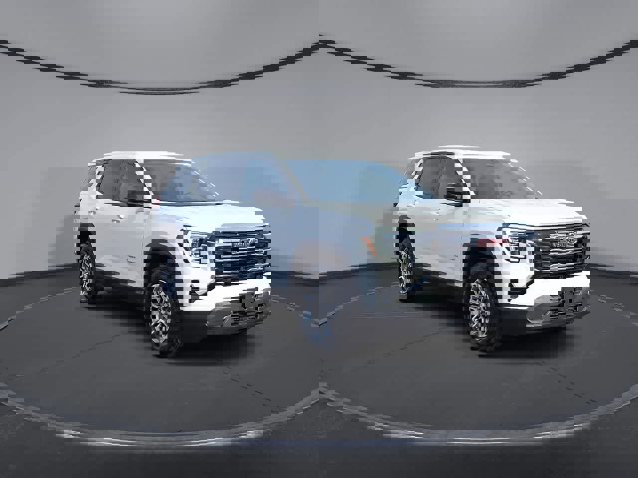 Used 2026 GMC Terrain Elevation image 2