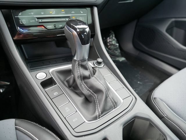 New 2026 Volkswagen Jetta SE FWD image 9
