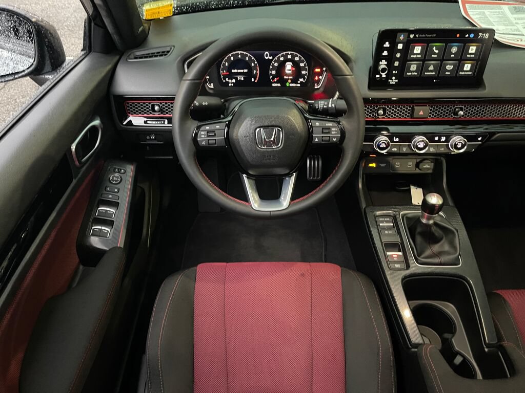 Used 2026 Honda Civic Si image 2