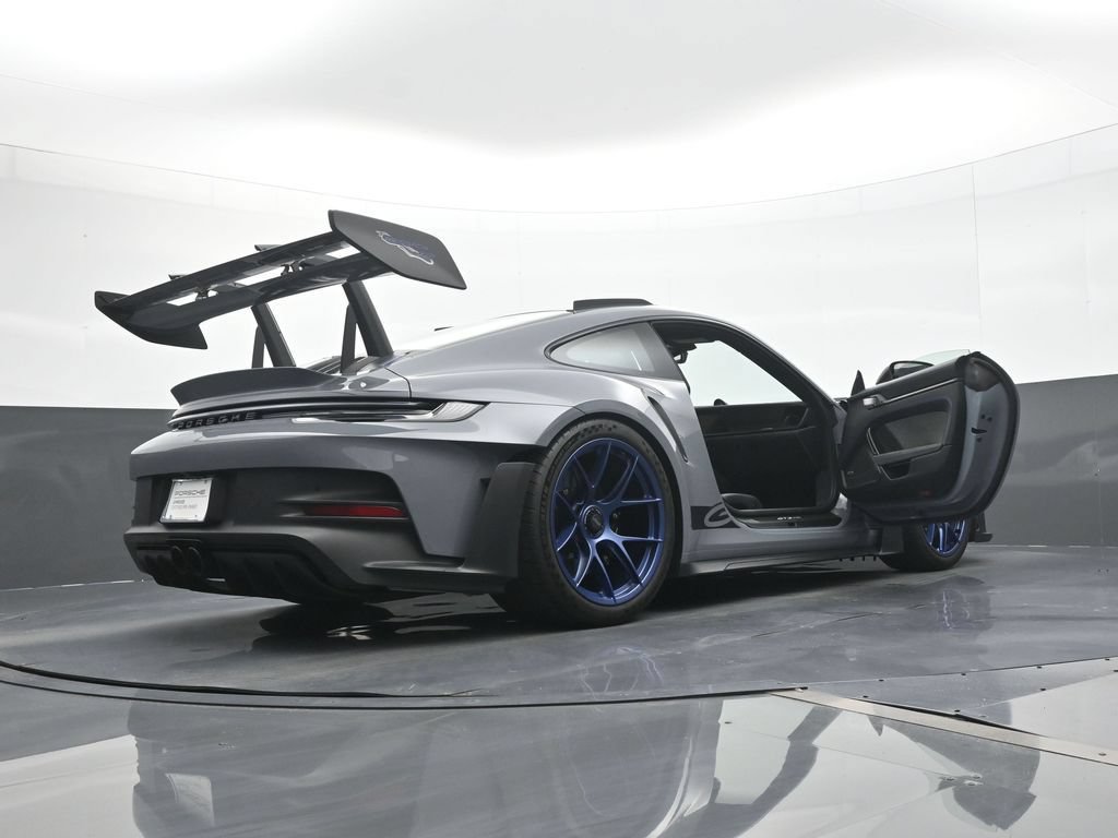 Certified 2025 Porsche 911 GT3 RS RWD image 21
