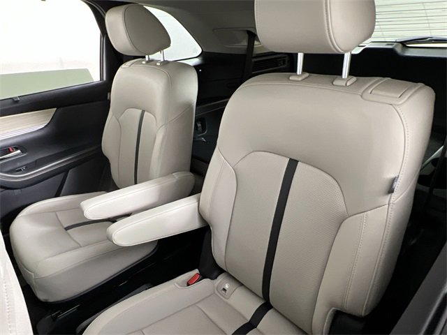 Used 2024 MAZDA CX-90 Plug-In Hybrid w/ Premium Pkg image 24