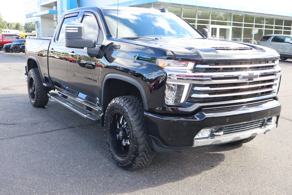Used 2021 Chevrolet Silverado 2500 High Country AWD/4WD image 2