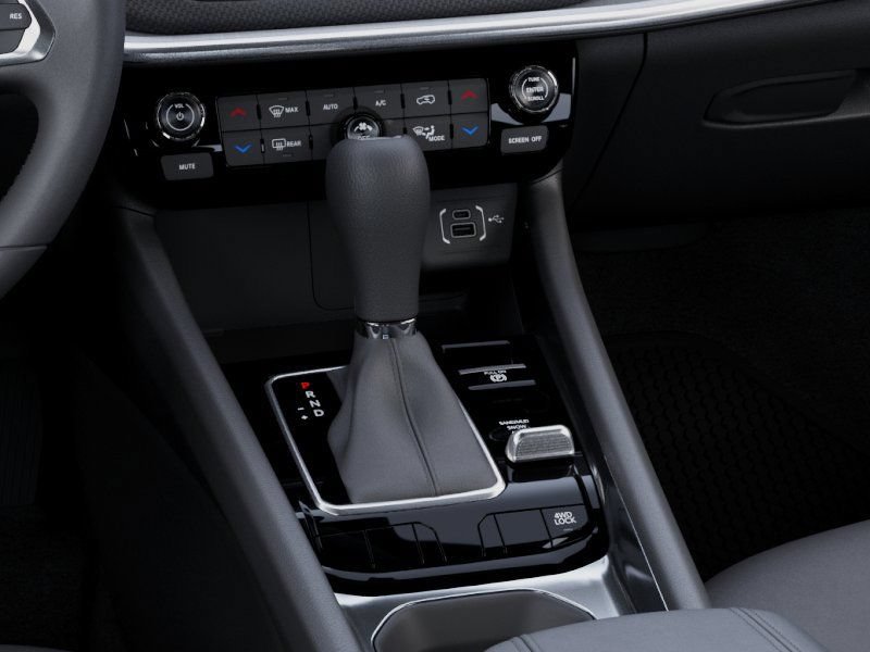 New 2026 Jeep Compass Latitude AWD/4WD image 25