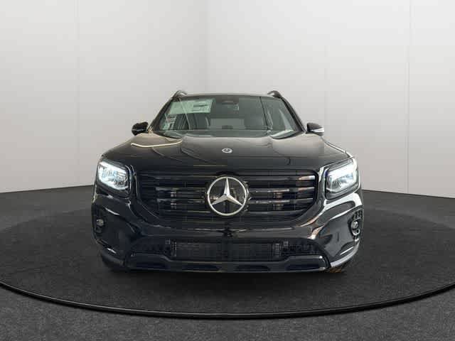 Certified 2026 Mercedes-Benz GLB 250 4MATIC image 2