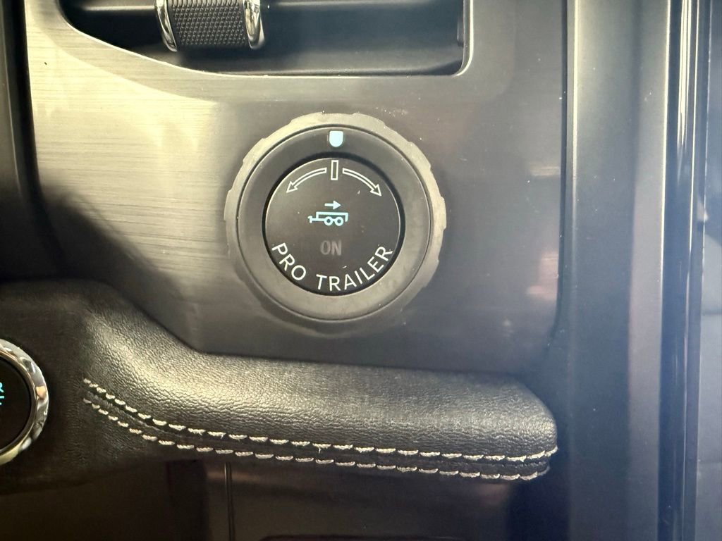 New 2025 Ford F150 Lightning Flash image 31