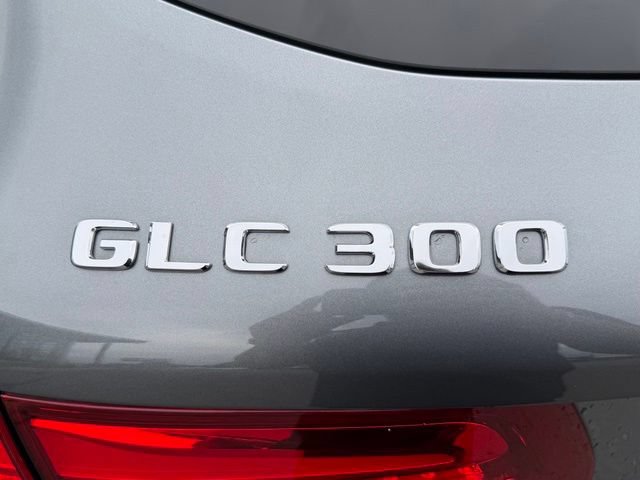 Used 2018 Mercedes-Benz GLC 300 4MATIC image 9
