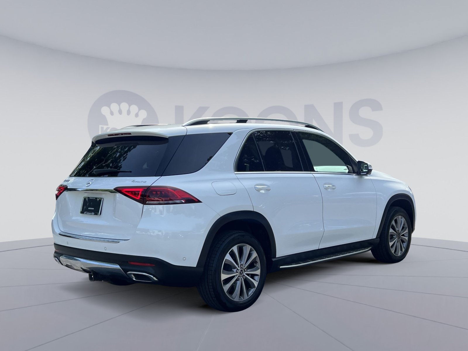 Certified 2022 Mercedes-Benz GLE 350 4MATIC w/ Premium Package image 11