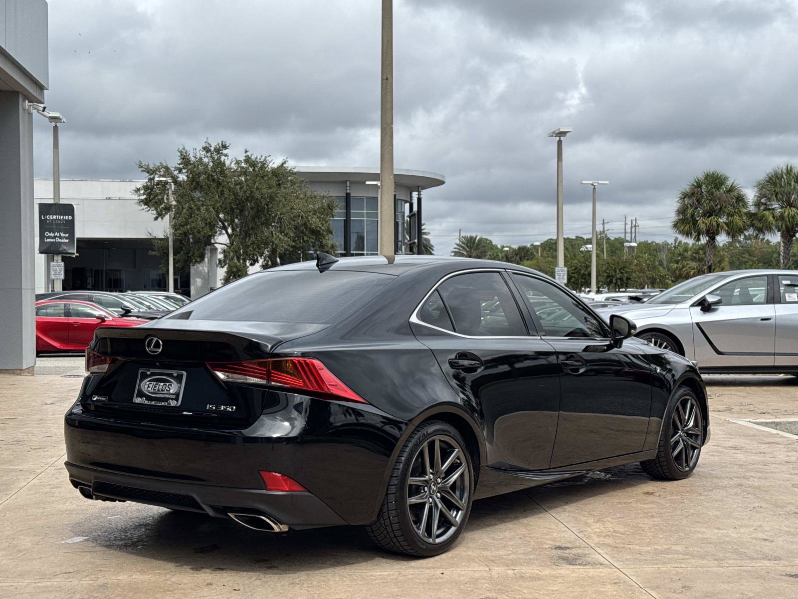 Used 2018 Lexus IS 350 F Sport RWD image 3