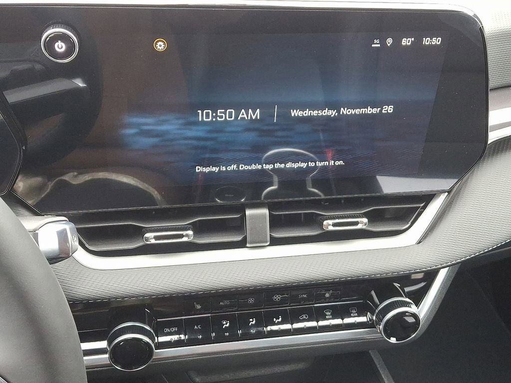 New 2026 Chevrolet Equinox LT w/ Convenience Package II image 8