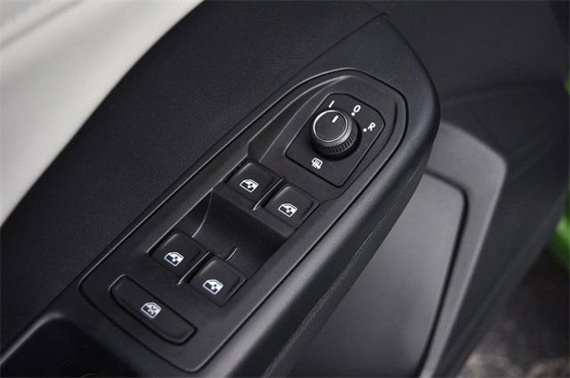 New 2025 Volkswagen Taos SE image 8