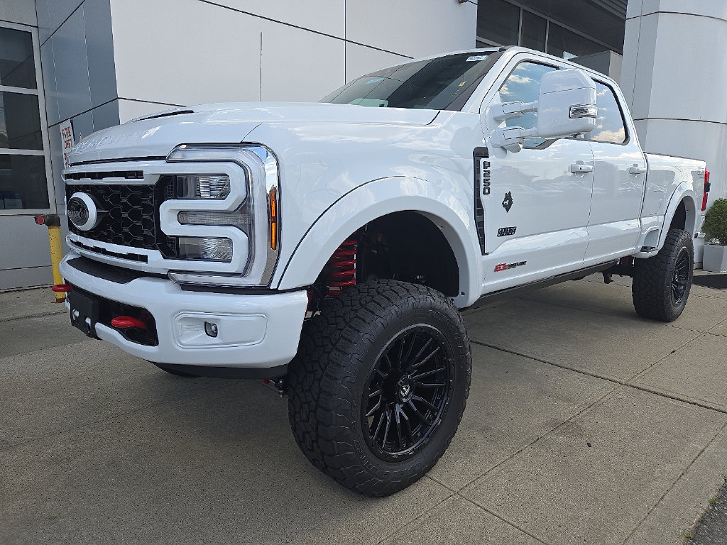 New 2026 Ford F250 XLT w/ XLT Premium Package AWD/4WD image 3