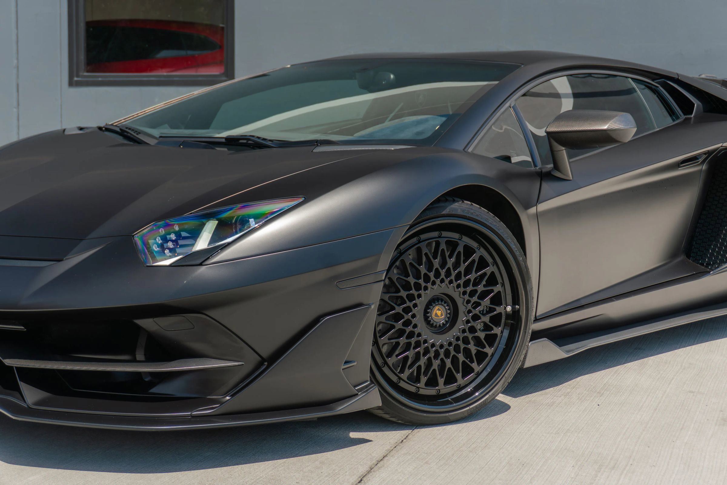 Used 2019 Lamborghini Aventador SVJ AWD/4WD image 25