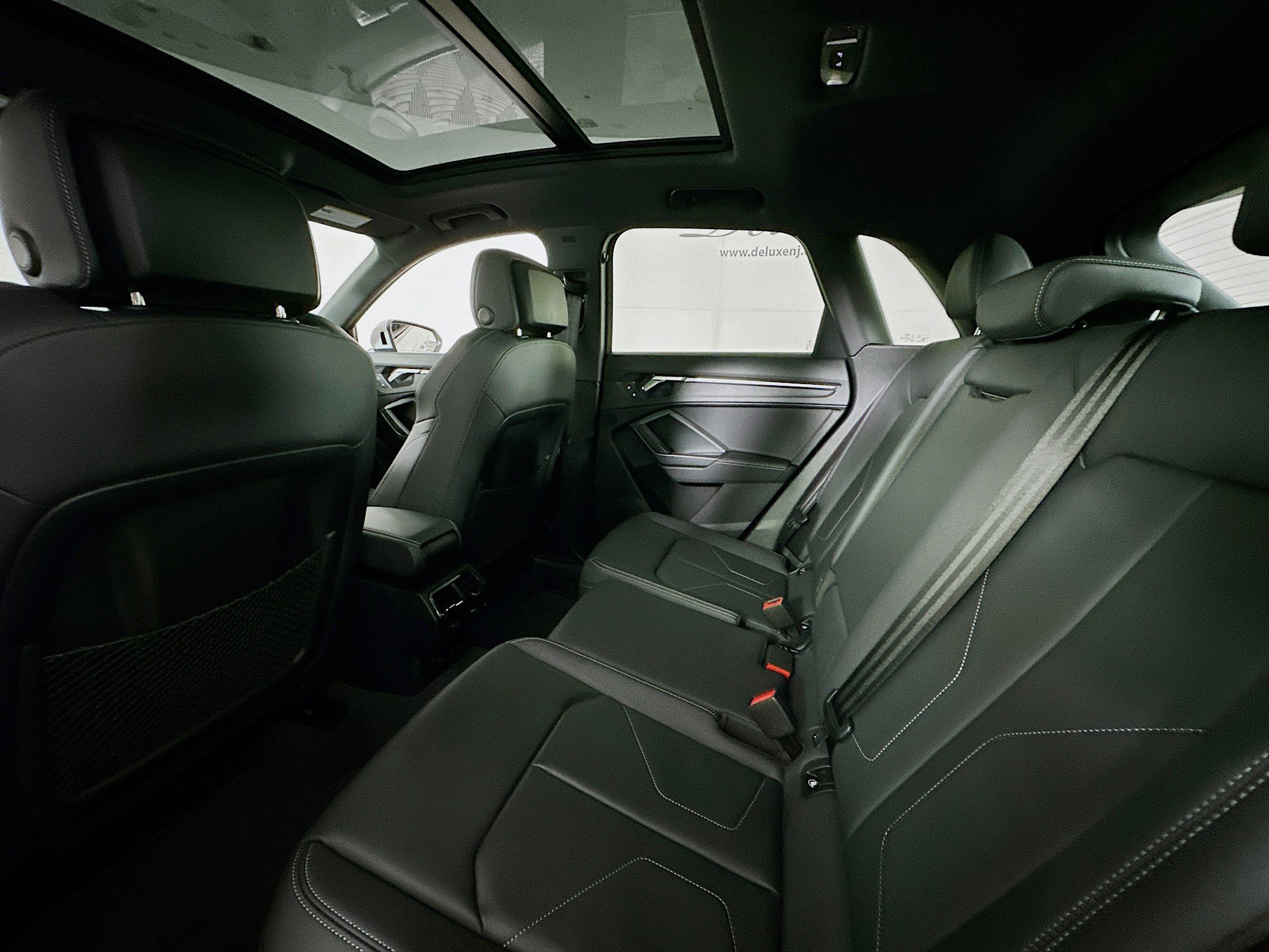 Used 2024 Audi Q3 2.0T Premium Plus w/ Premium Plus Package image 26