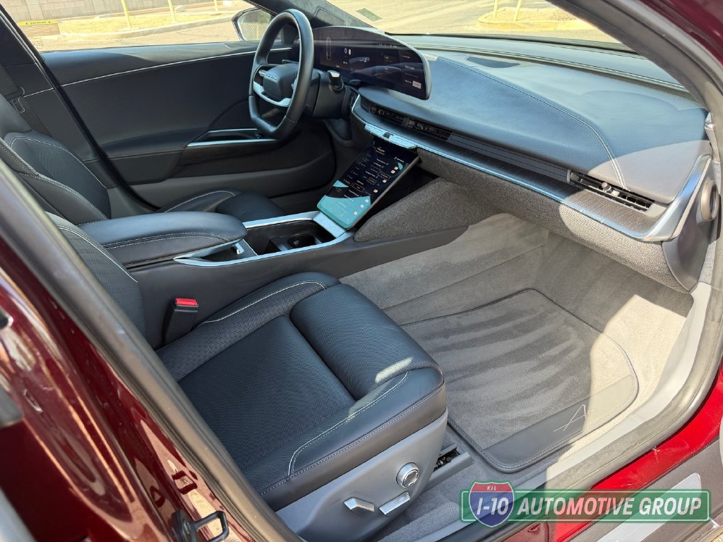 Used 2023 Lucid Air Touring AWD/4WD image 30