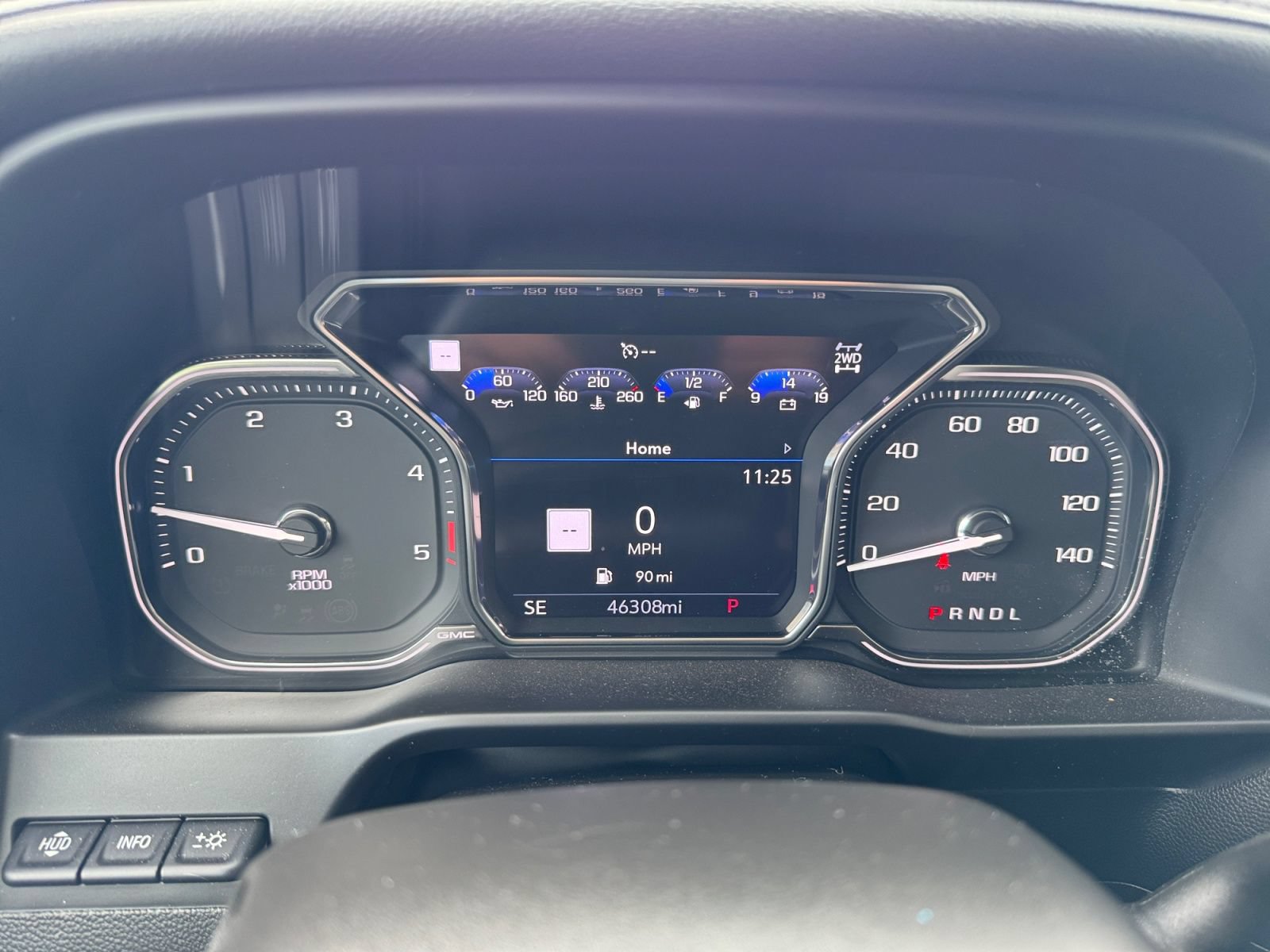 Used 2022 GMC Sierra 3500 AT4 w/ AT4 Premium Plus Package AWD/4WD image 13