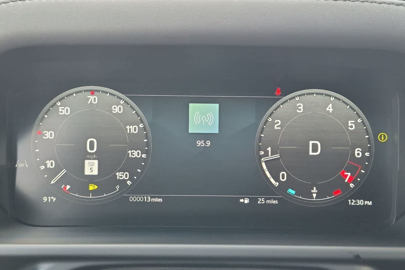 New 2026 Land Rover Defender 110 X-Dynamic SE AWD/4WD image 33